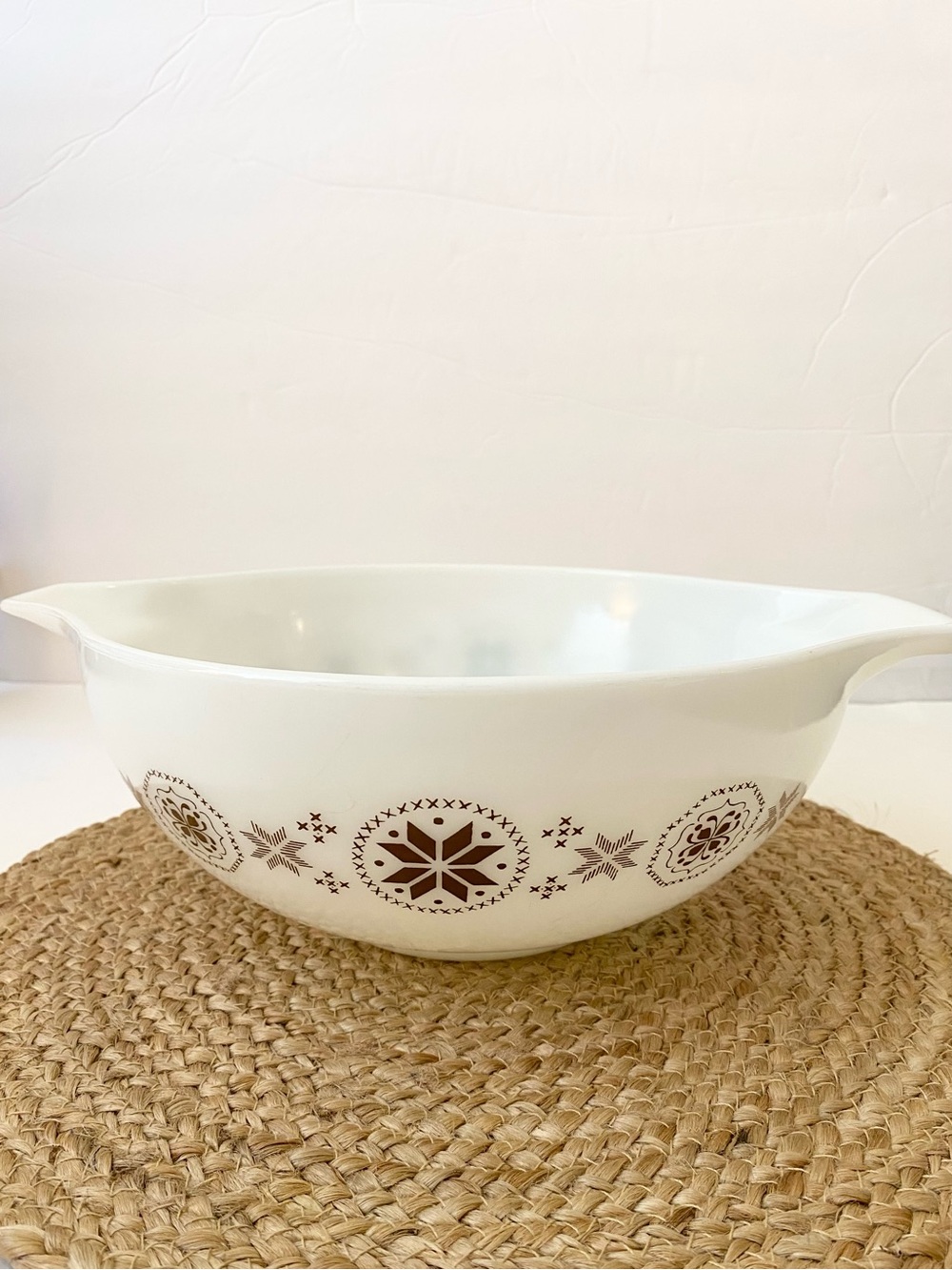 vintage PYREX 444 Cinderella Mixing Bowl 4 Qt - Town & Country